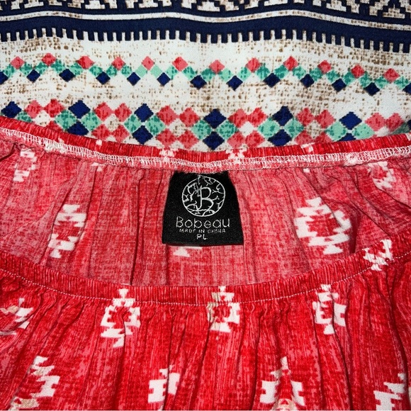 Bobeau Women’s Aztec Pattern Blouse Size PL - Picture 2 of 7